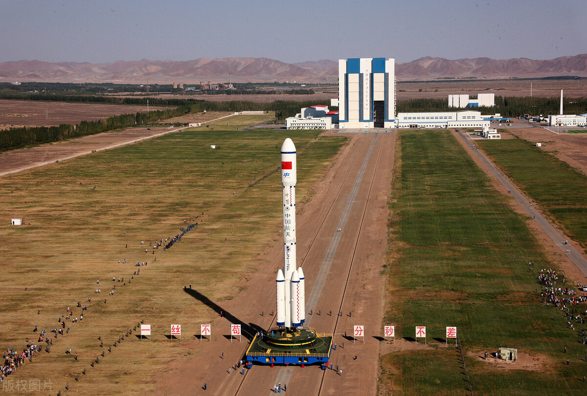 世界十大运载火箭排名现役,全球十大重型火箭发射