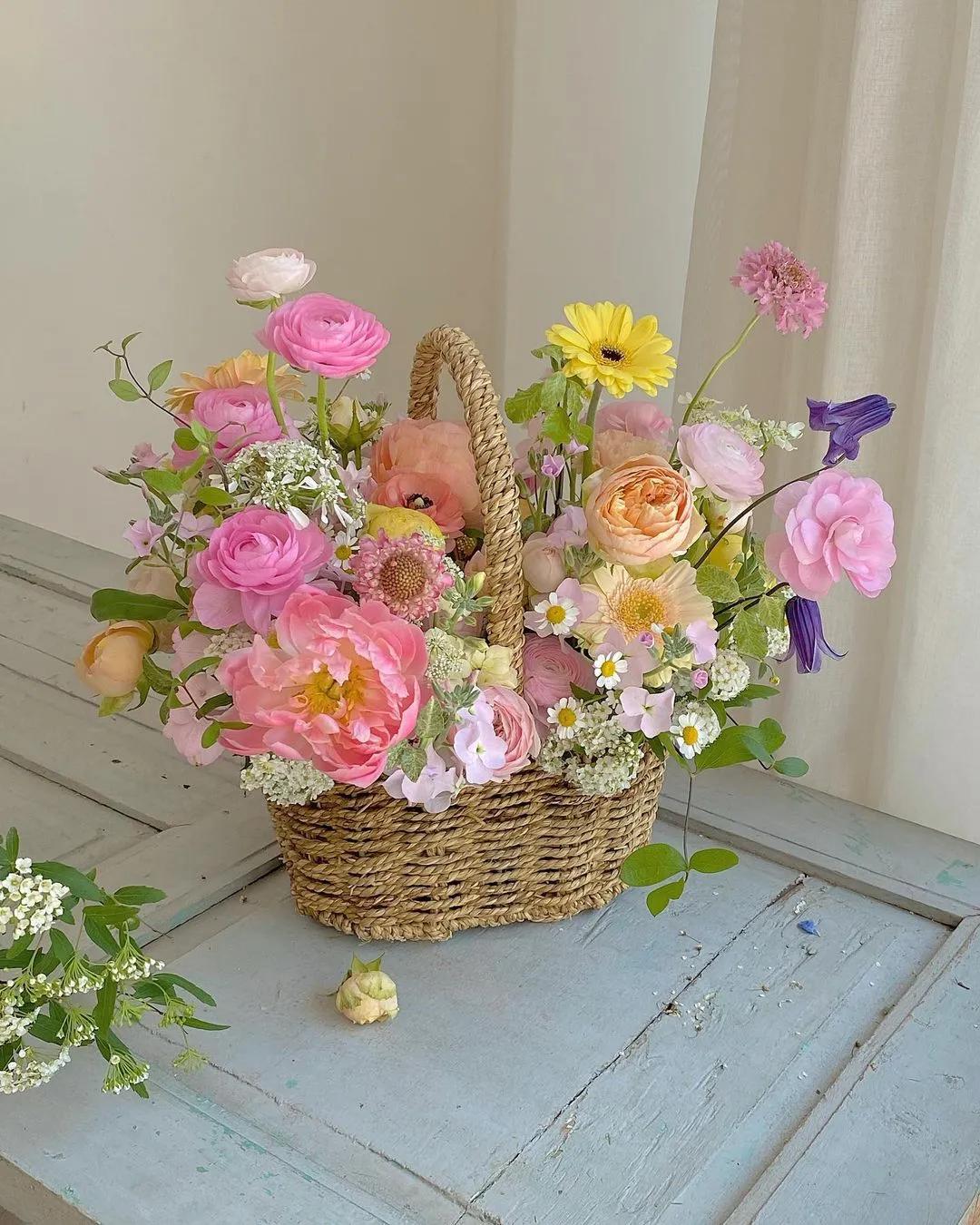 母亲节到了怎么做一束花送给妈妈,母亲节送给妈妈一束花特别简单的