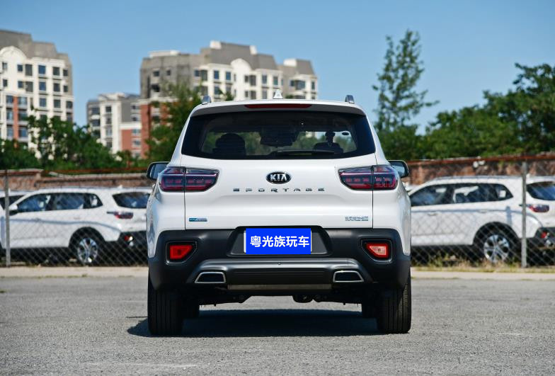 2018款起亚智跑油耗6.9,2.0l老智跑油耗多少