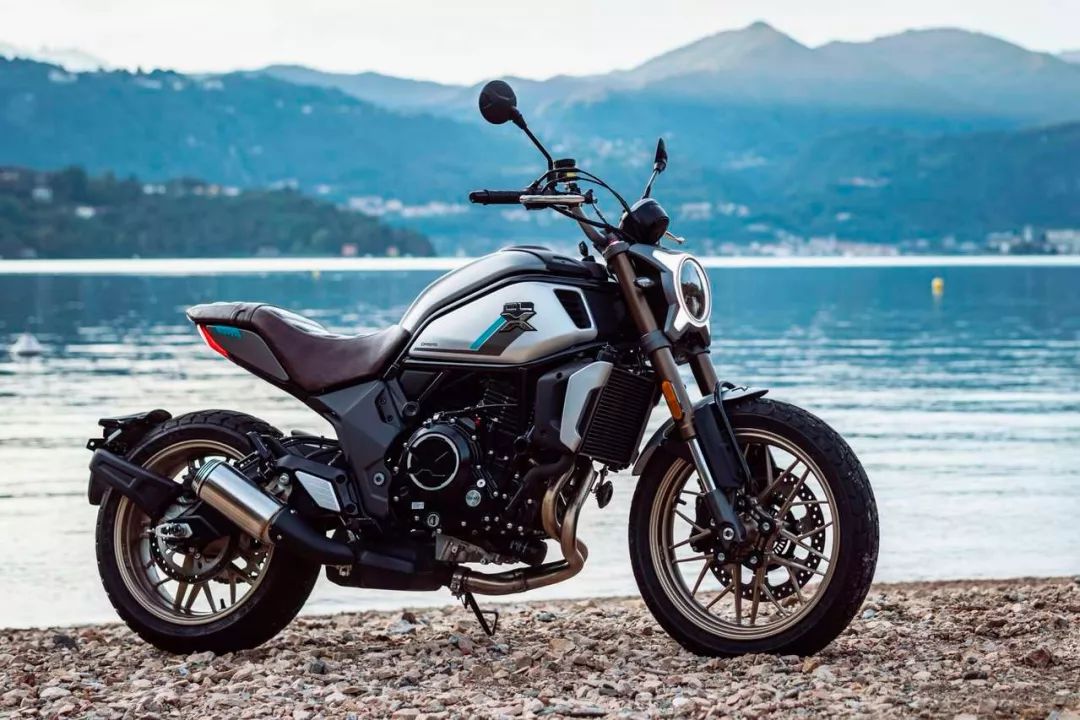 春风700cl-xadventure版,北京车展春风700cl-x运动版