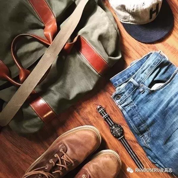 什么鞋能长期穿,羽毛球鞋有必要天天穿吗