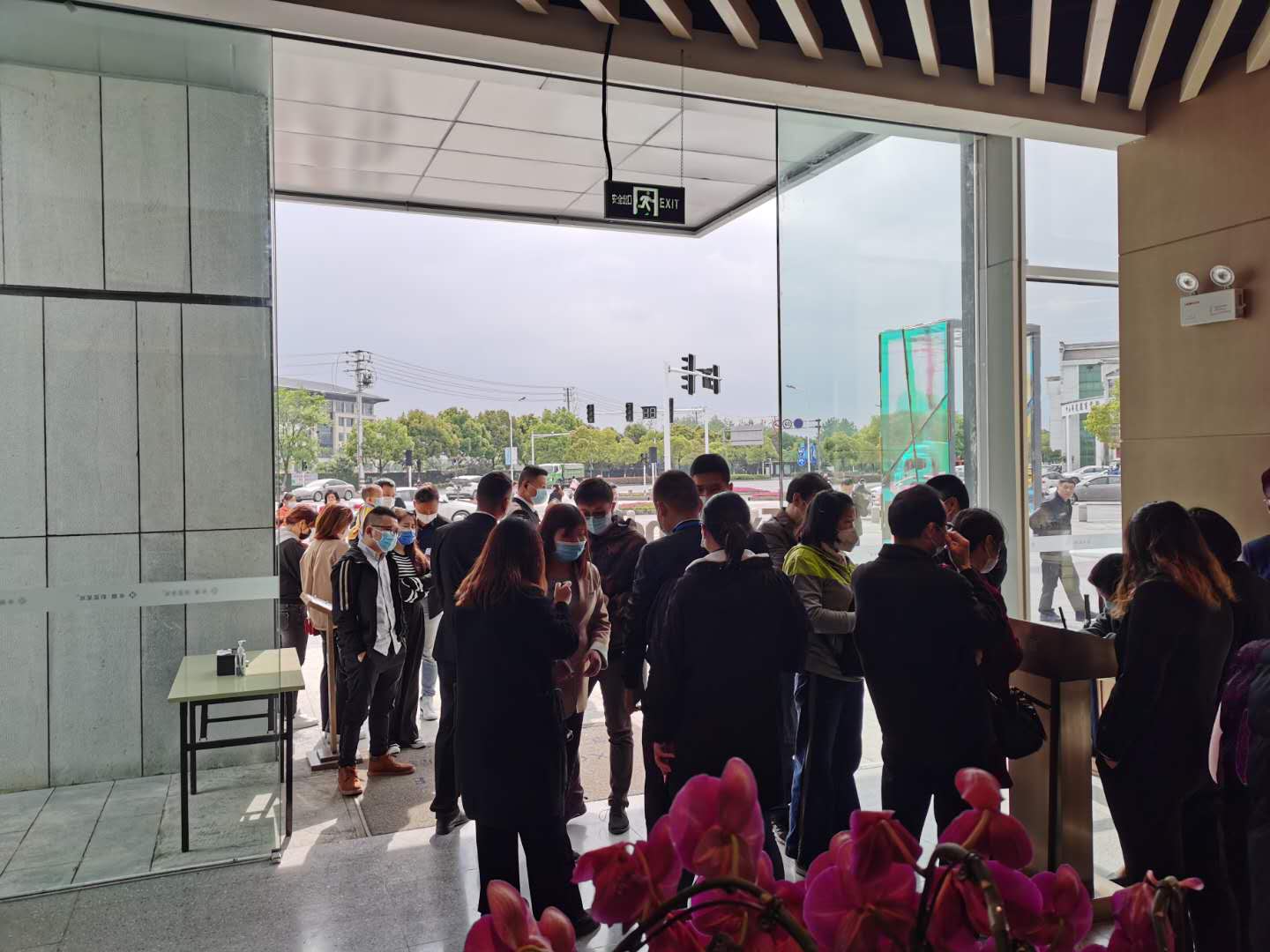 卓越蔚蓝星宸苑会涨价吗,顺德卓越蔚蓝星宸楼盘