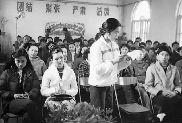 红楼梦87版电视剧评价,87版的红楼梦豆瓣9.7