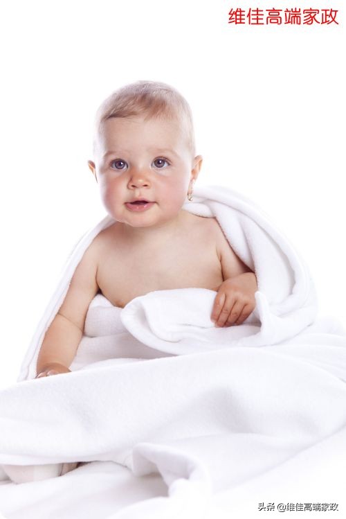 宝宝睡觉鼻塞睡不了觉有什么药吃,新生儿鼻塞原因的判断和护理