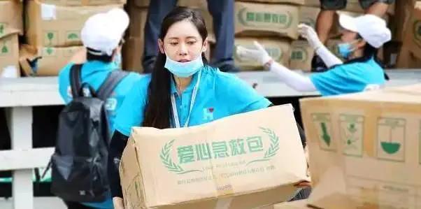 秋瓷炫自曝身世,秋瓷炫有孩子后现在干什么