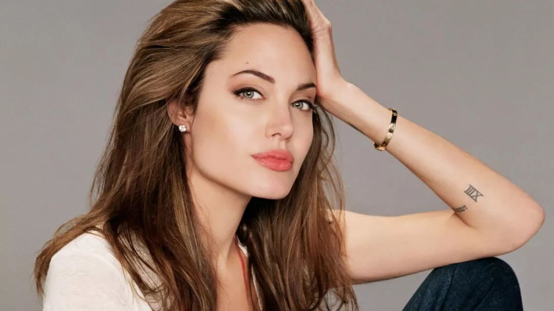 椰子油的8个神奇用法,椰子油11个令人惊讶的健康功效