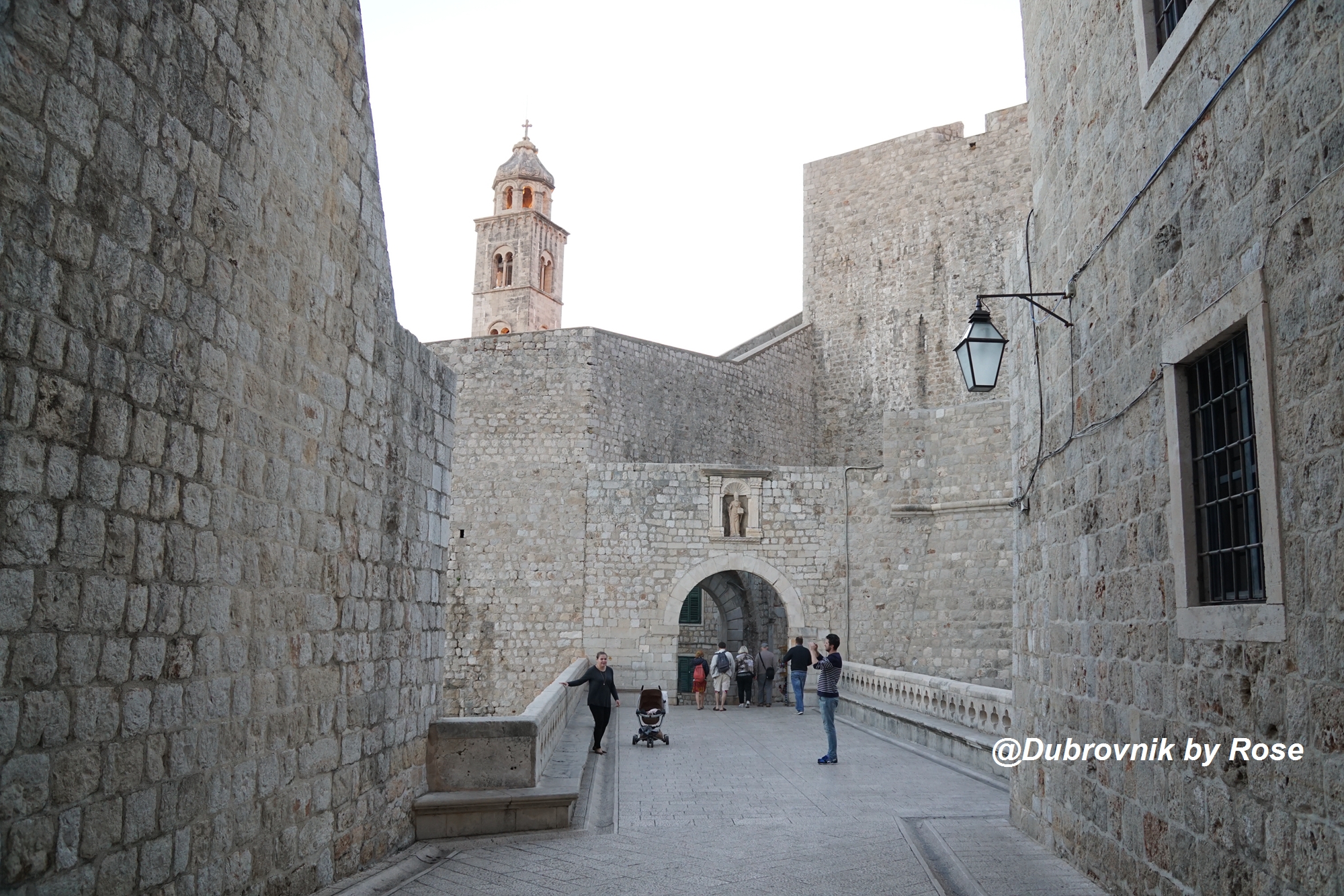 克罗地亚圣托里尼,克罗地亚和圣托里尼