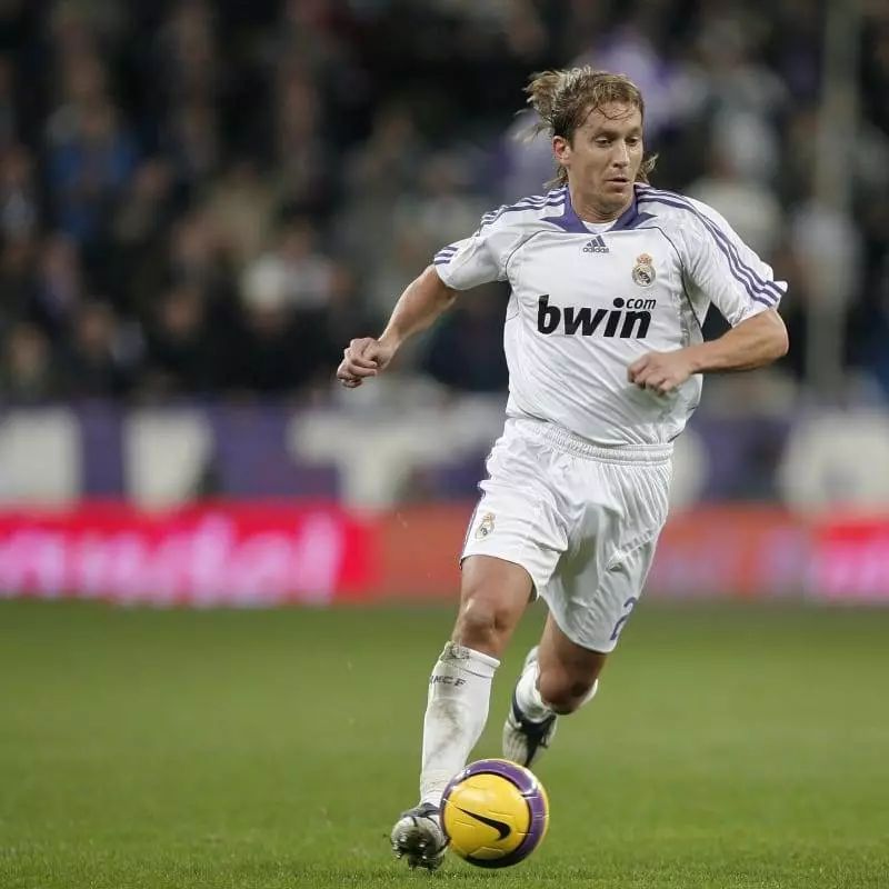 深挖|因新冠而去世的这位皇马前主席，请记住他给球迷带来的美好记忆