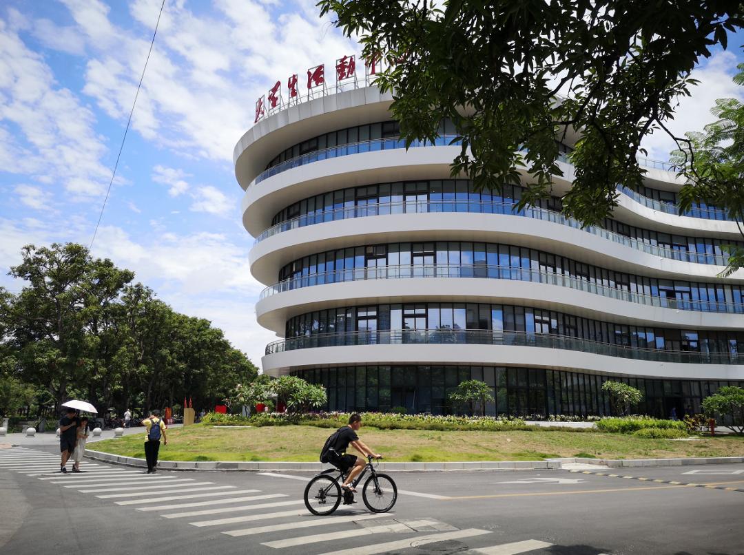 广西大学变化历史,广西大学文科毕业的你后来咋样了