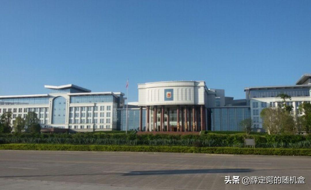 广西壮族自治区各地政府大楼,广西壮族自治区省委大楼