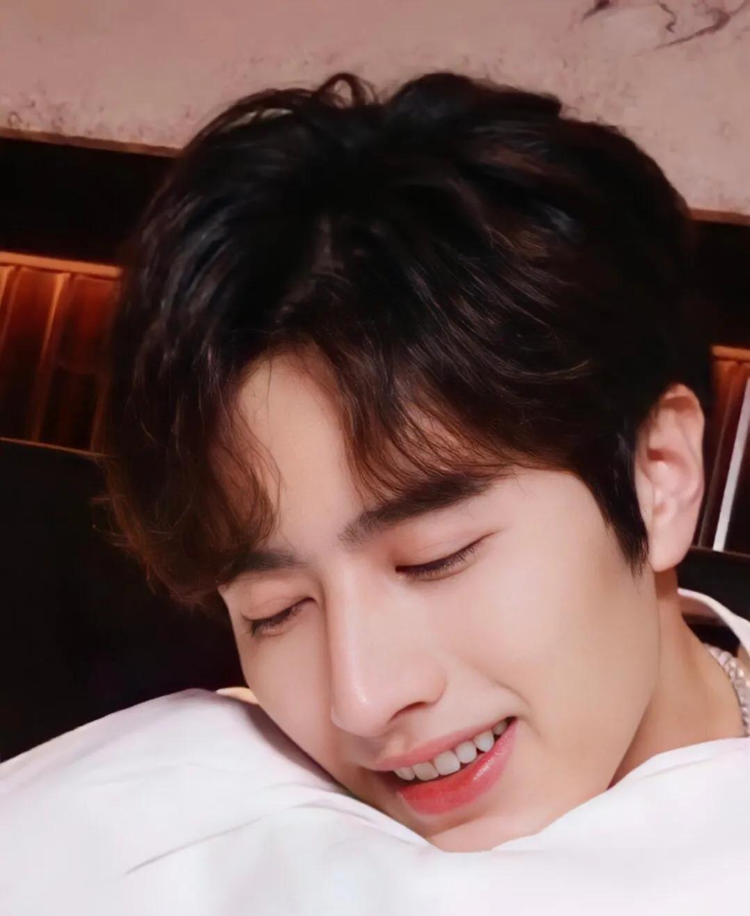 秀人遇古装剧就变“丑”？麻烦，请远离古装剧吧