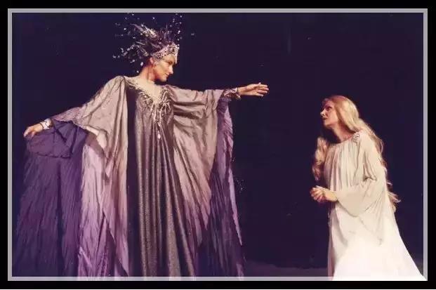 歌剧咏叹调的音乐特征,咏叹调歌曲与艺术歌曲的音乐风格