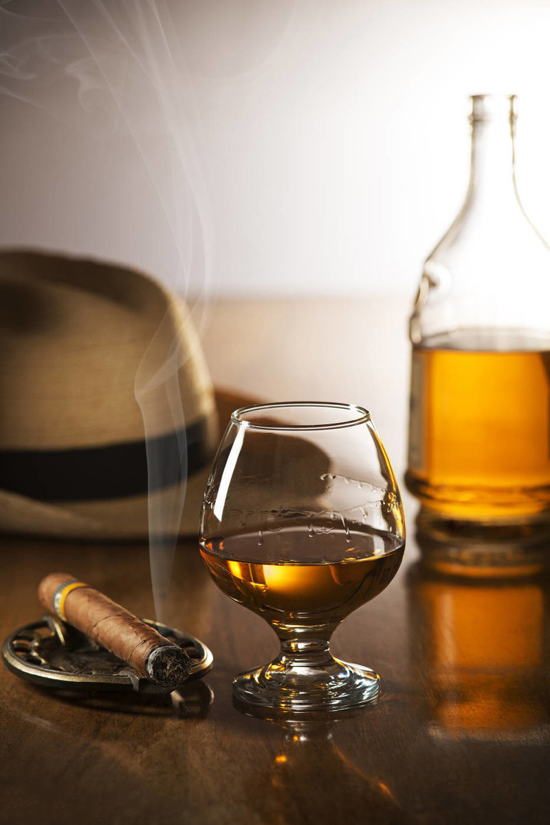 一瓶白兰地能醉吗,如何品鉴白兰地