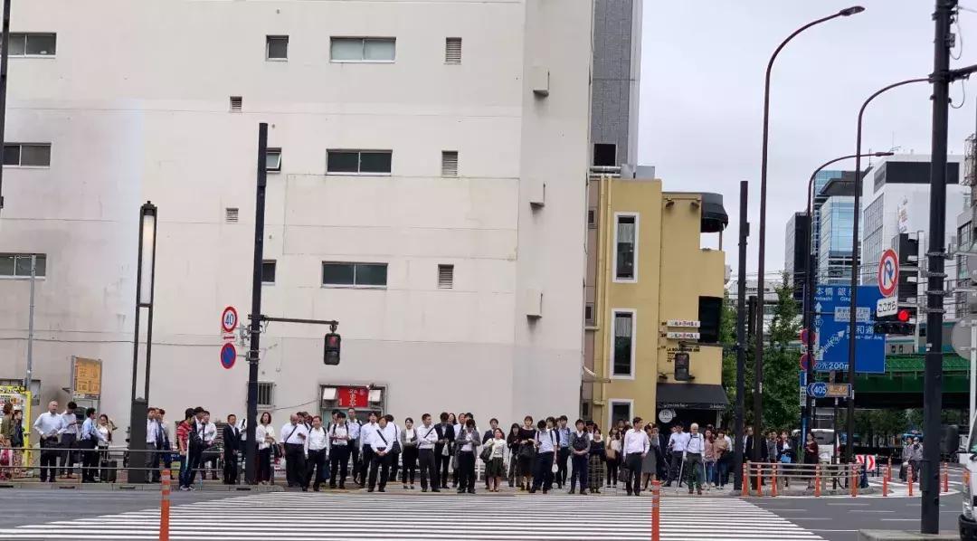 旅行便宜省钱买东西的方法,旅行购物的技巧和方法