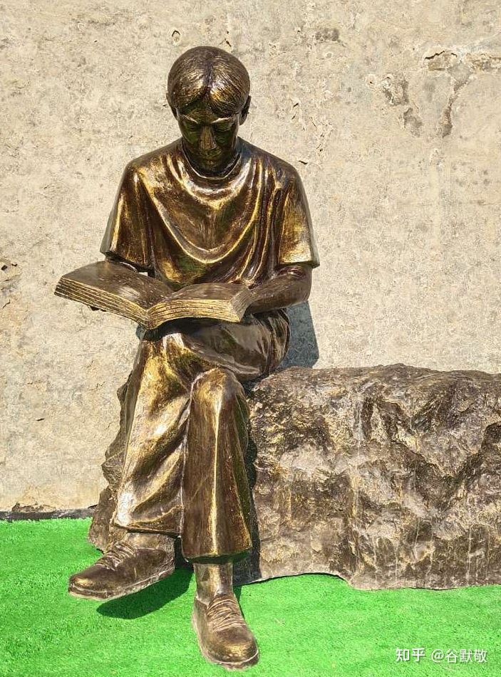 养成好读书的习惯,好读书这个习惯的养成是很重要的