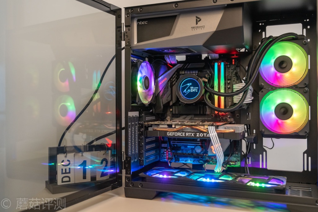 索泰显卡2060s霹雳版oc和x-gaming,索泰rtx2060霹雳oc背板