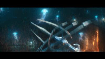 海王最新版预告片震撼来袭,海王热映艰苦打斗呈现超强速激