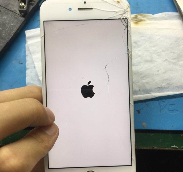 iphone6s进水换主板价格,iphone6s进水黑屏维修多少钱