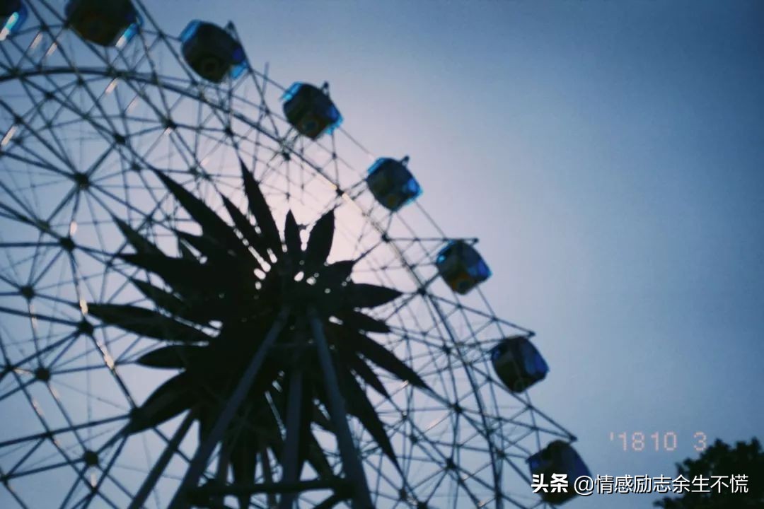 冷漠换来的只是更冷漠,冷漠的背后不只是冷漠