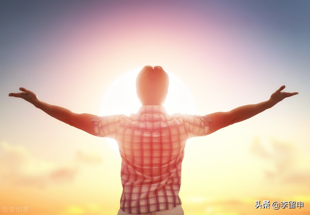 爱人不愿意和你说话,当爱人不回你消息时