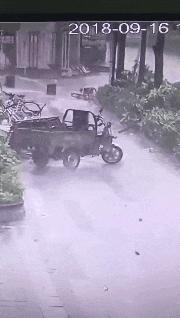 搞笑gif开心一刻原来高手在民间,搞笑gif你大爷果然还是你大爷