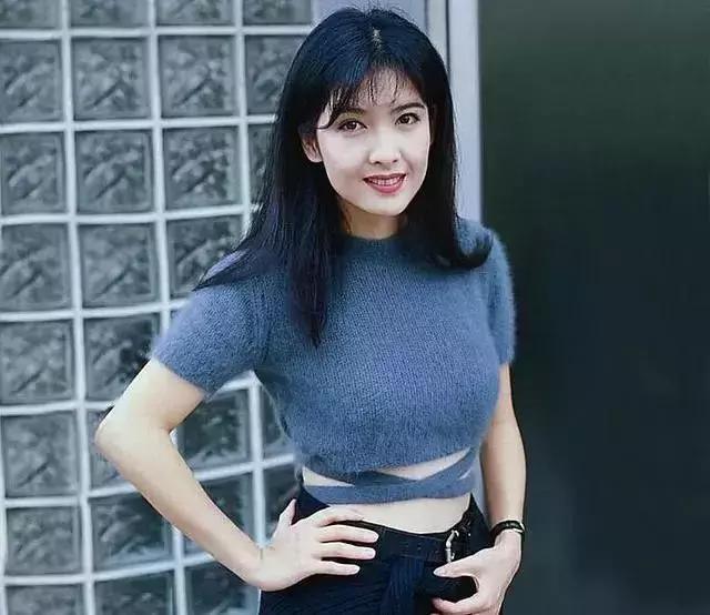 港风必备单品,流行的港风穿搭