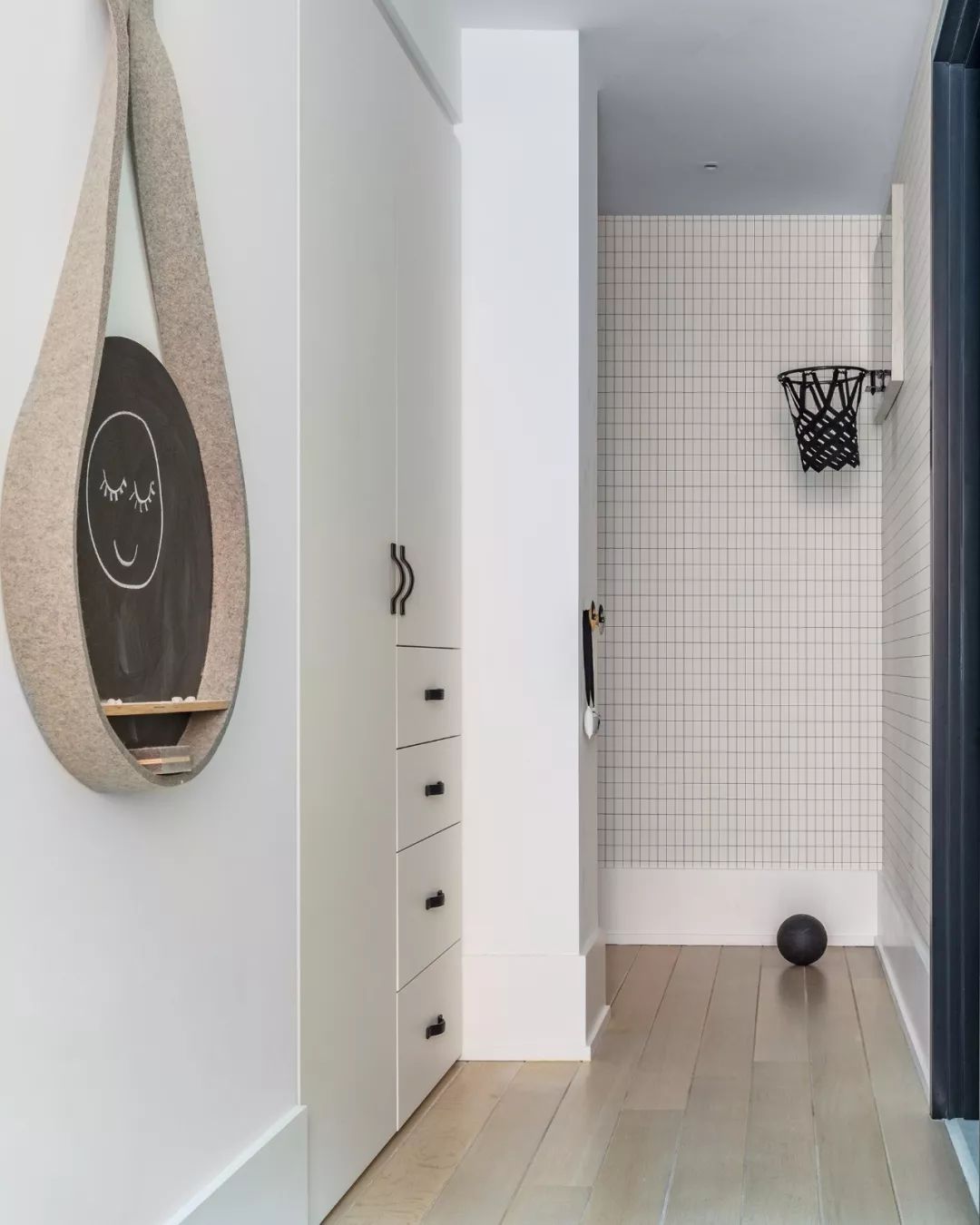 实用主义下的儿童房，童心与自然的交汇