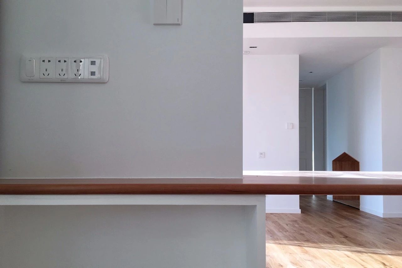 现场工地解说|066期木蜡油和清漆的区别是什么？