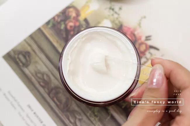 我用空瓶了几十瓶面霜的经验告诉你,谁才是真正的干皮亲妈