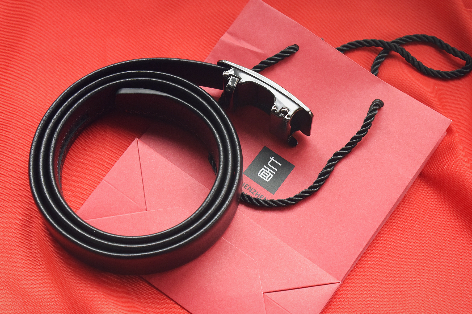 牛年行大运,经典永流传!七面十二生肖“一起牛”皮带赏评