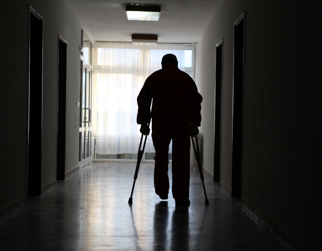 老人中风癫痫,中风引起的癫痫怎么急救