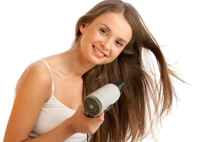 怀孕初期洗澡会早产吗,孕妇洗澡会引起早产吗