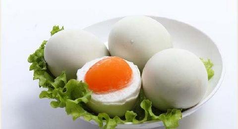 汪曾祺麻鸭蛋,汪曾祺吃蛋白鸭蛋