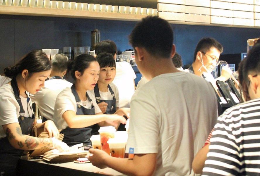 开奶茶店常见亏损或倒闭的原因,加盟奶茶店倒闭了怎么办啊