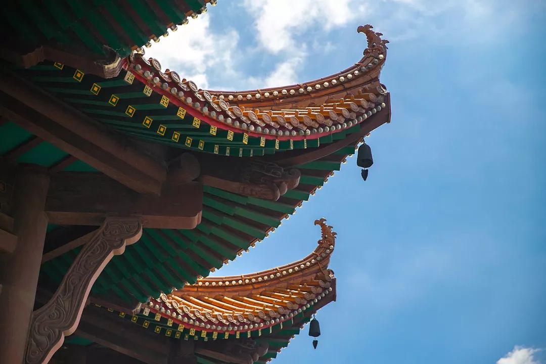 武汉人一般去不去黄鹤楼,武汉人为什么要去旅游呢