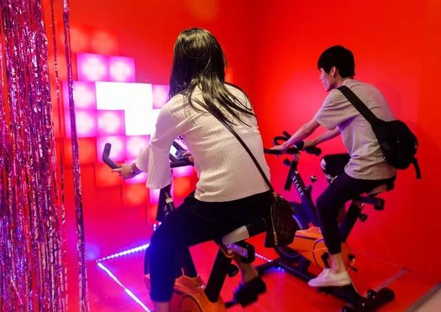 释放压力，减压展2.0-十八项奇葩体验