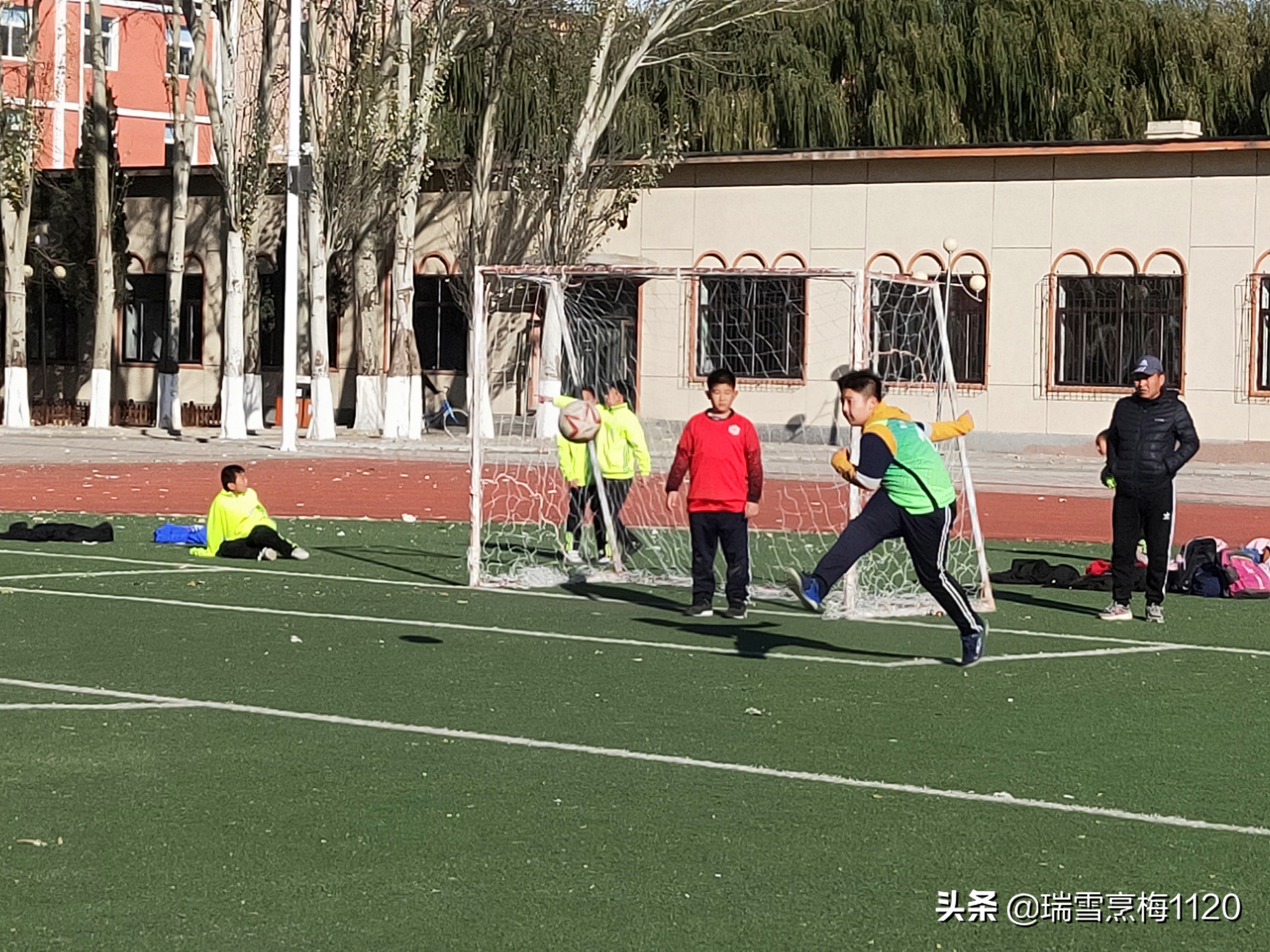 新城子街第一小学足球比赛,新城区足球联赛小学组冠军