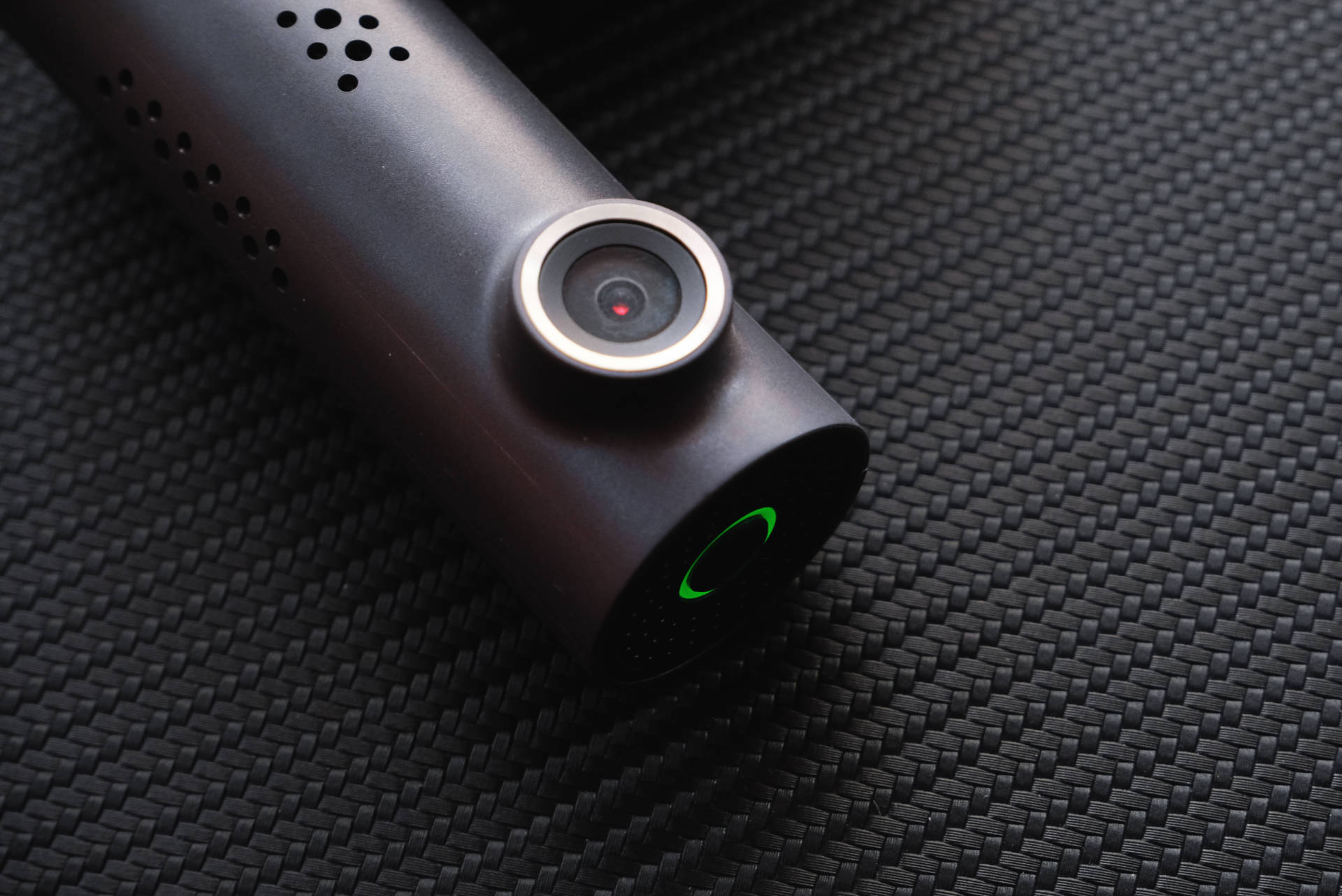 最值得购买的前后双录行车记录仪,什么品牌的全屏行车记录仪最好