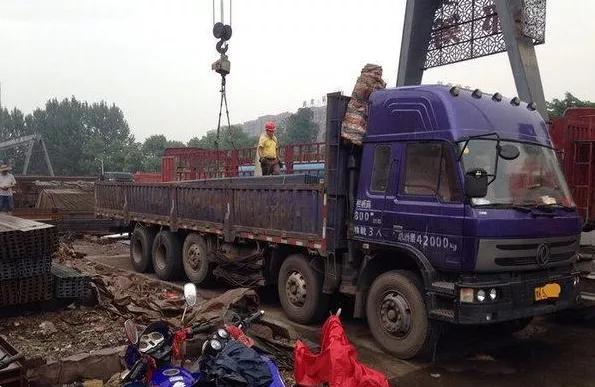 那些已经消失的卡车车型,当年火爆中国的单腿驴