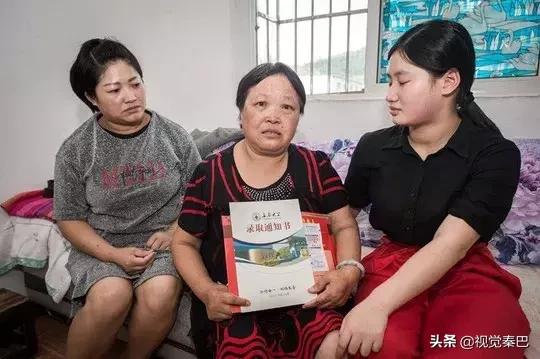 据说，2018年四川最厉害的新闻摄影都在这里