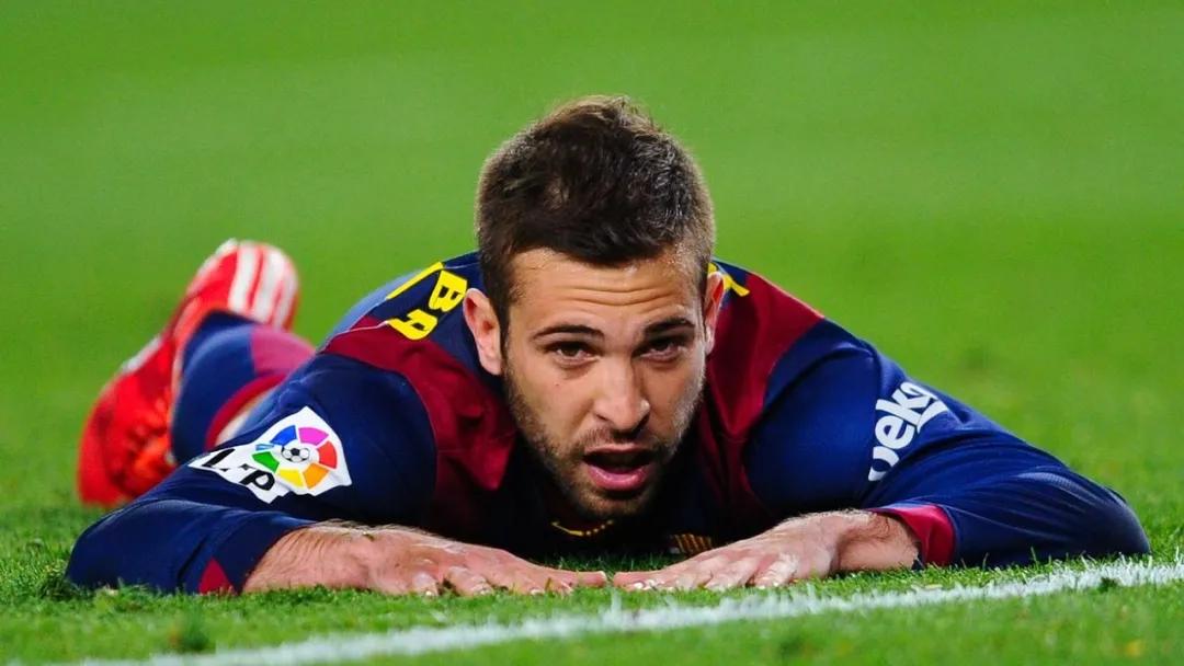 边后卫到底有多厉害,为什么边后卫难打