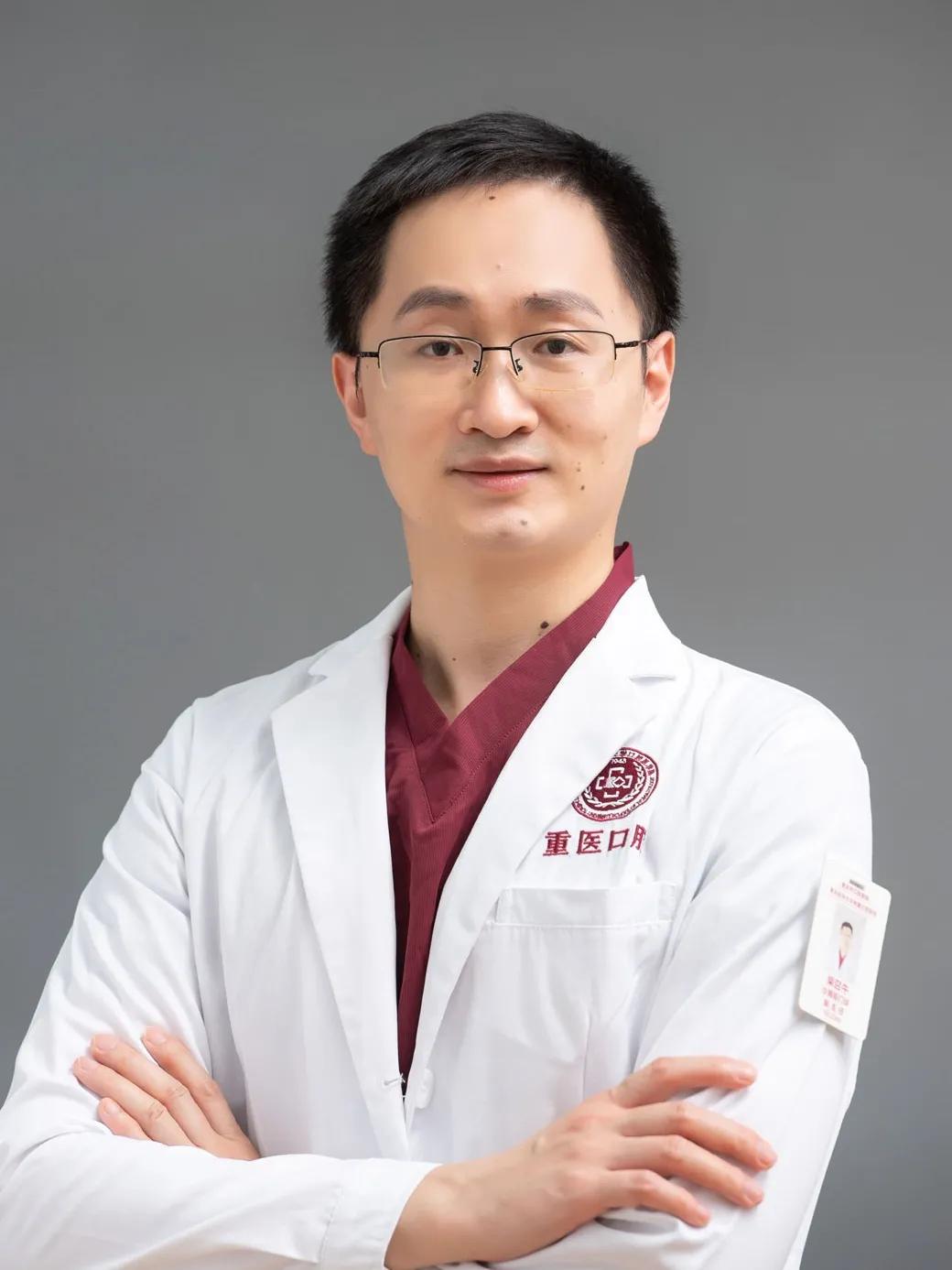 中国医师节致敬最美白衣天使,中国医师节致敬可爱的人