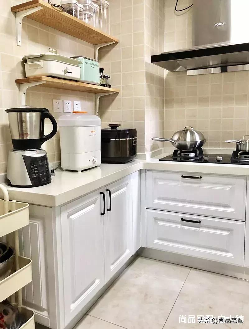 老婆坚持在客厅砌堵墙,住进去才知道用处大,服气