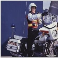 让人无法抗拒的经典电影,成龙经典影片警察故事之简单任务