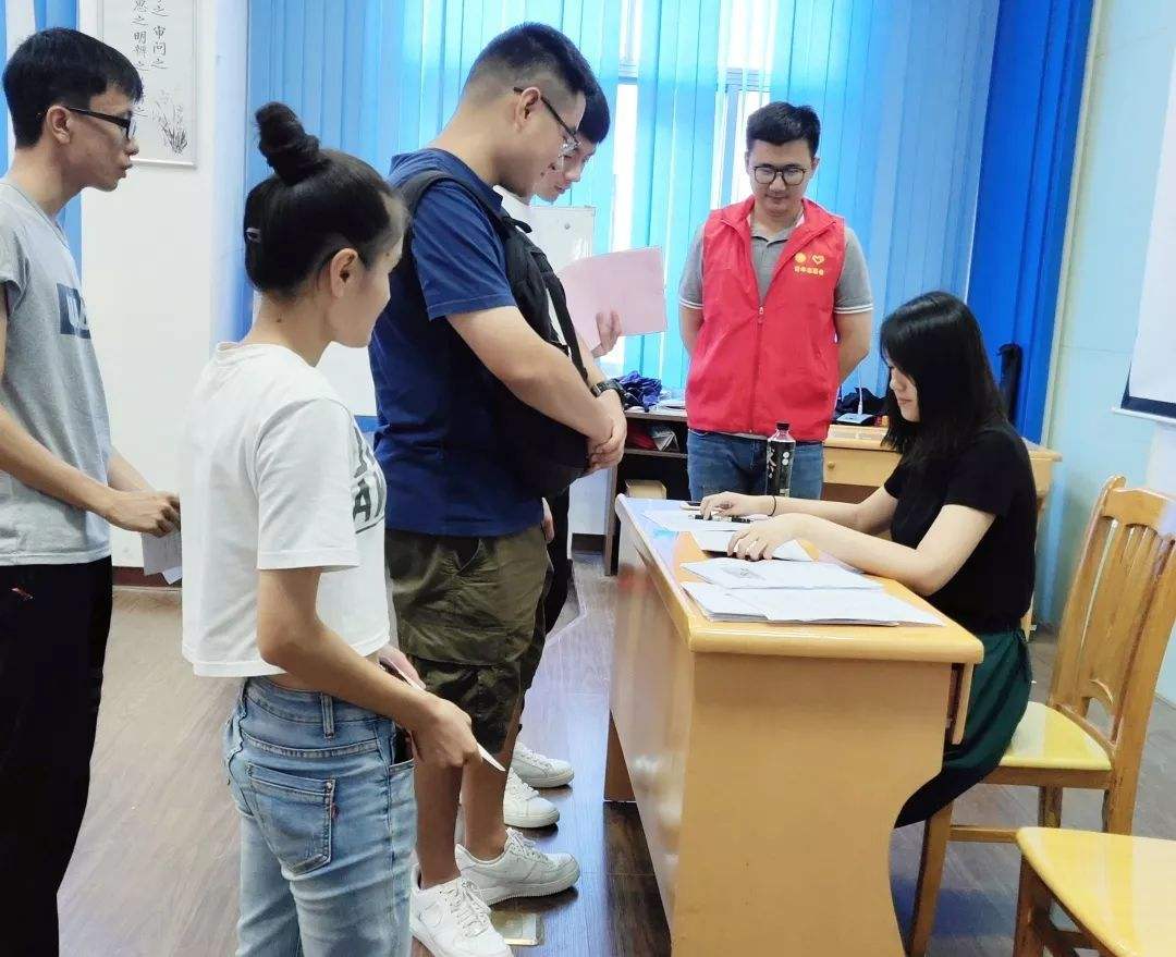 985硕士进国企后第二年待遇,研究生毕业进国企工资是多少