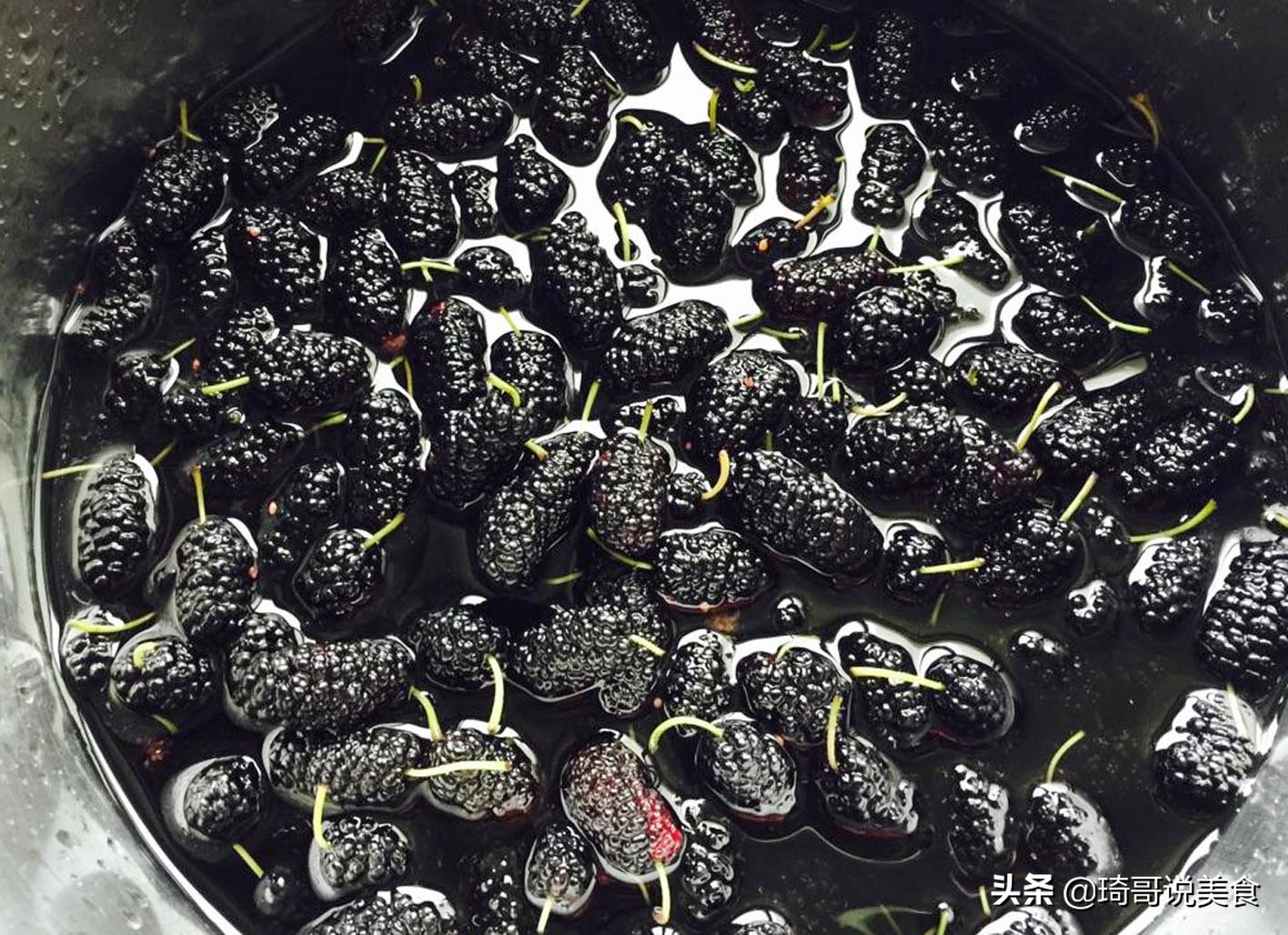 清水洗水果等于吃虫卵,桑葚用酒洗可以洗出幼虫吗