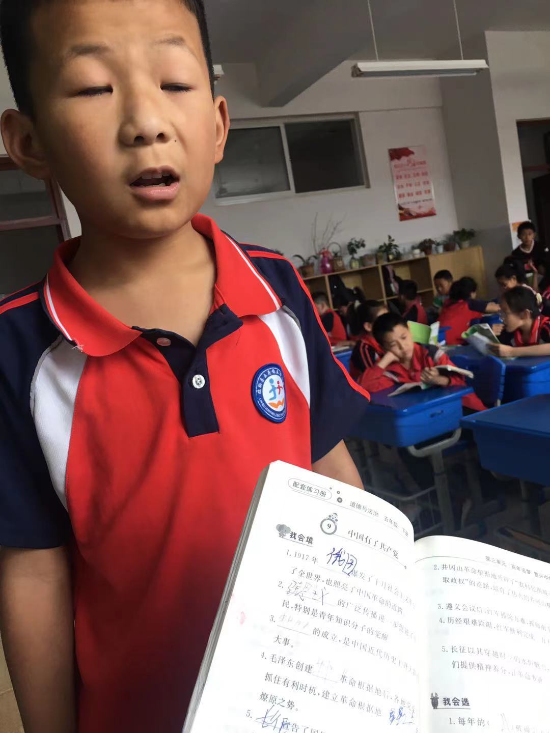 谁说“差生”不配站在舞台中央？精准PK成功点燃孩子斗志