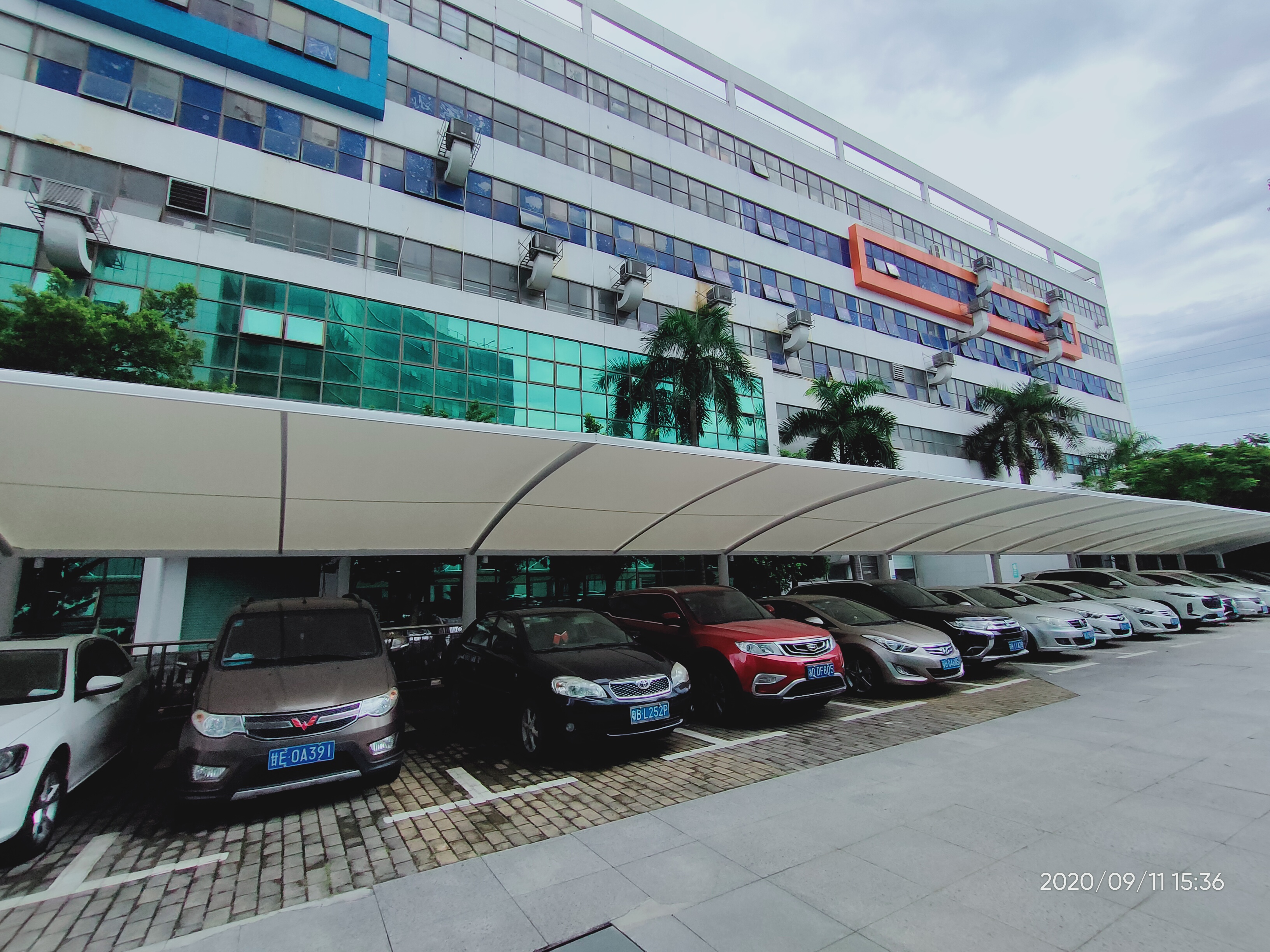 月薪2万的钳工工具,电工月薪2万的工作