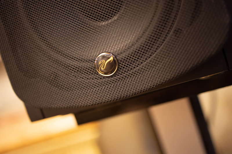 惠威m300mk2是多媒体音箱吗,客厅嵌入式音箱