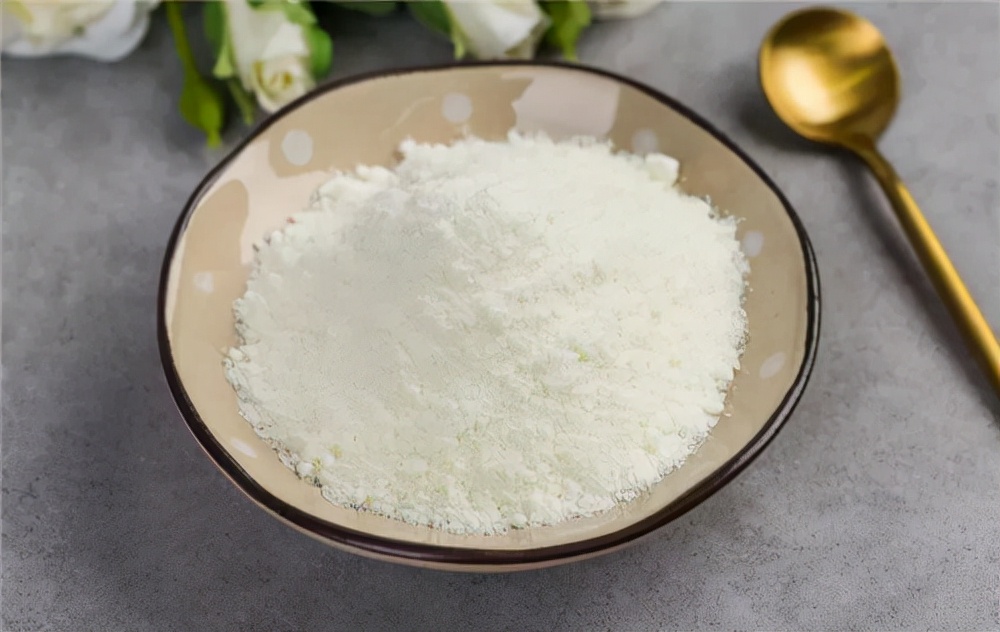 奶粉为什么那么贵一桶奶粉的利润 (中国奶粉为何天价)